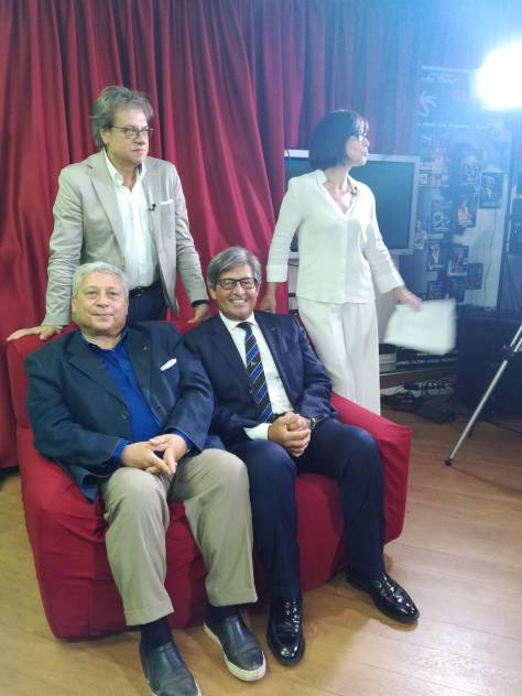 38179660_456808134785286_7725702513944428544_o